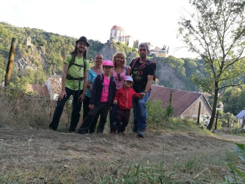 Účastníci výletu 14. 7. 2018 Parníkem po přehradě, ale ne té brněnské